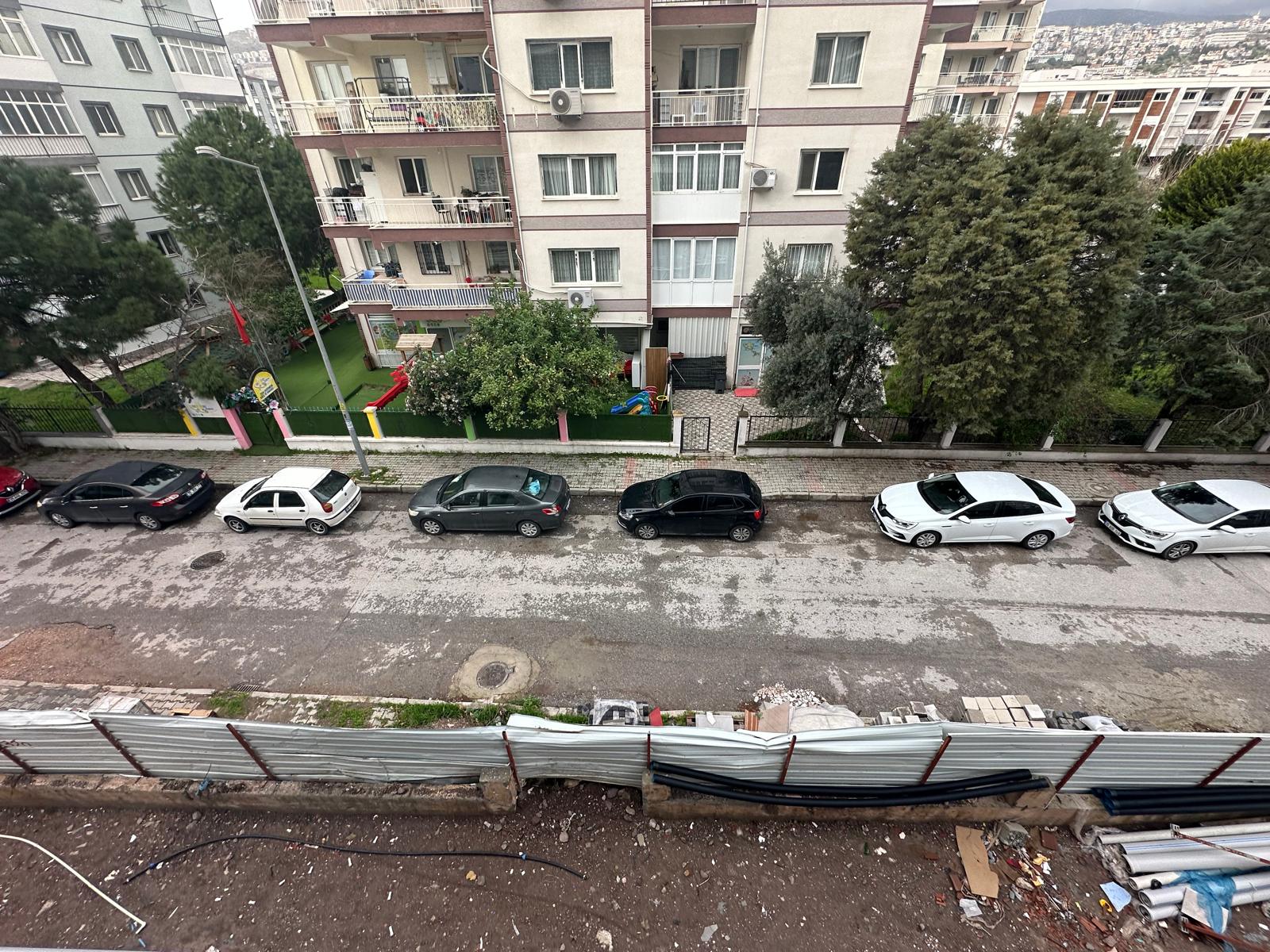 ÖZMERT CEMİL HASEKİOĞLU'NDAN ÜÇ CEPHELİ İKİ BALKONLU 3+1